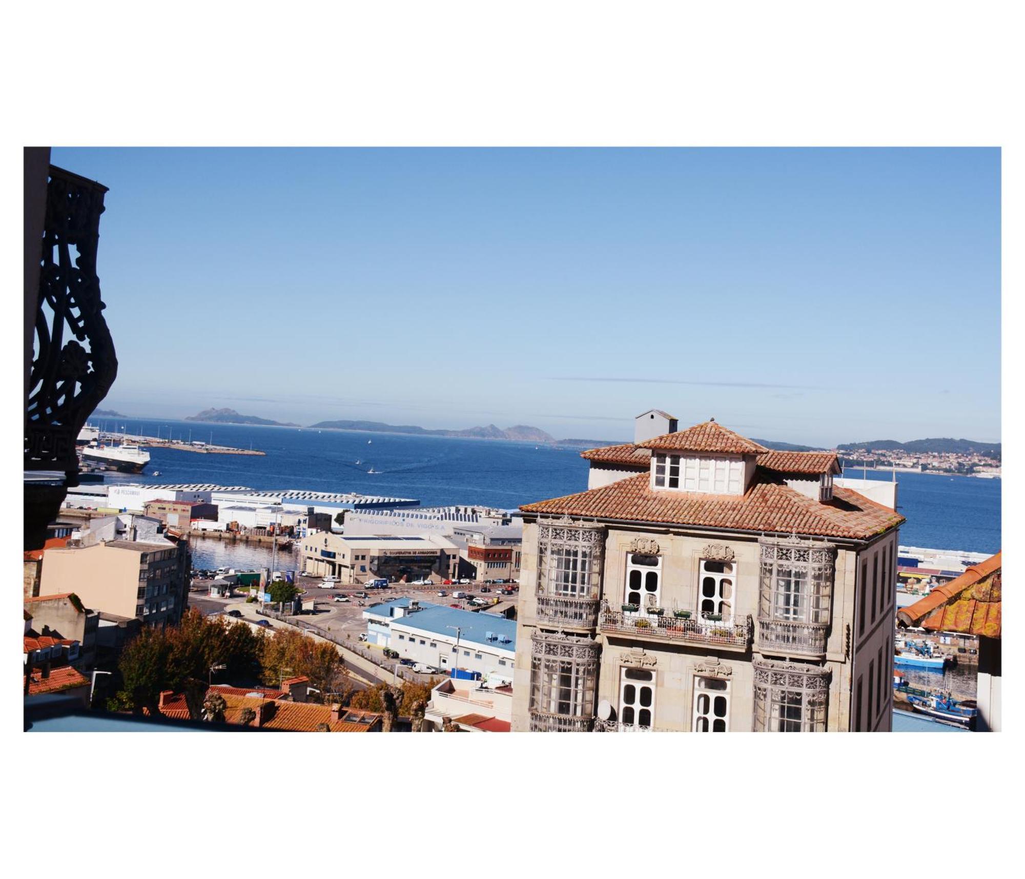 Preciosas Vistas Y A Estrenar En El Casco Viejo Centro Ciudad Διαμέρισμα Βίγκο Εξωτερικό φωτογραφία